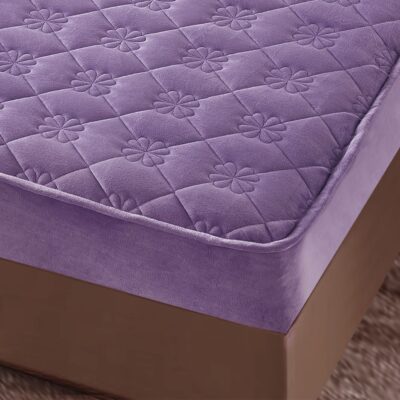 Husa Pat Catifelata cu Elastic, 140 x 200cm, Mov, J14278