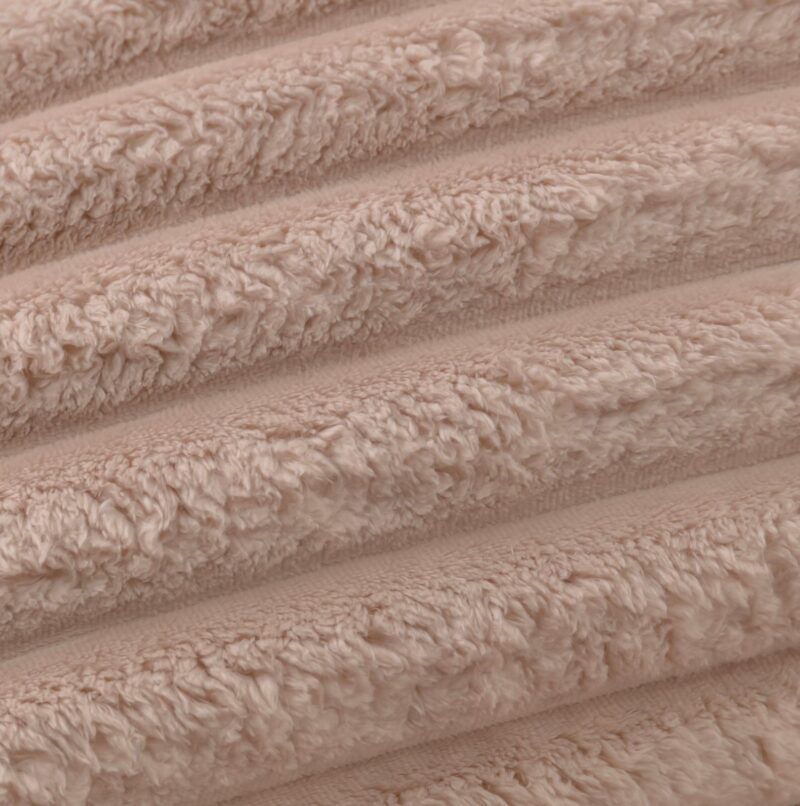 Lenjerie Pat Dublu cu Elastic, Material Pufos Cocolino, 4 Piese, UNI, Crem, J22307