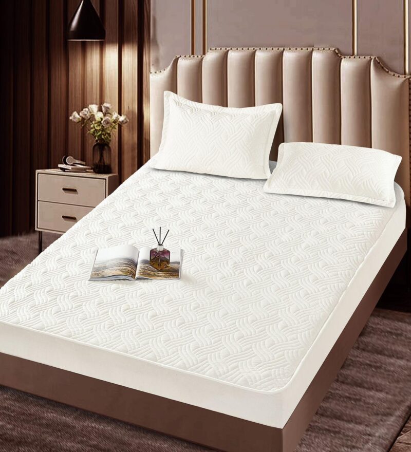 Husa Pat Matlasata cu Elastic, Topper, 180 x 200cm, Alb, J23505