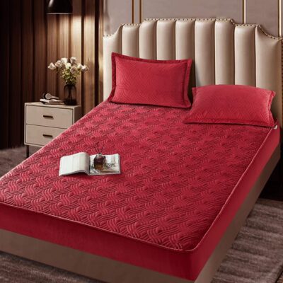 Husa Pat Matlasata cu Elastic, Topper, 180 x 200cm, Rosu, J23503