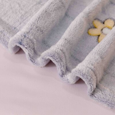 Patura Pufoasa Cocolino, Albinute, Multicolor, 200x230, J244109